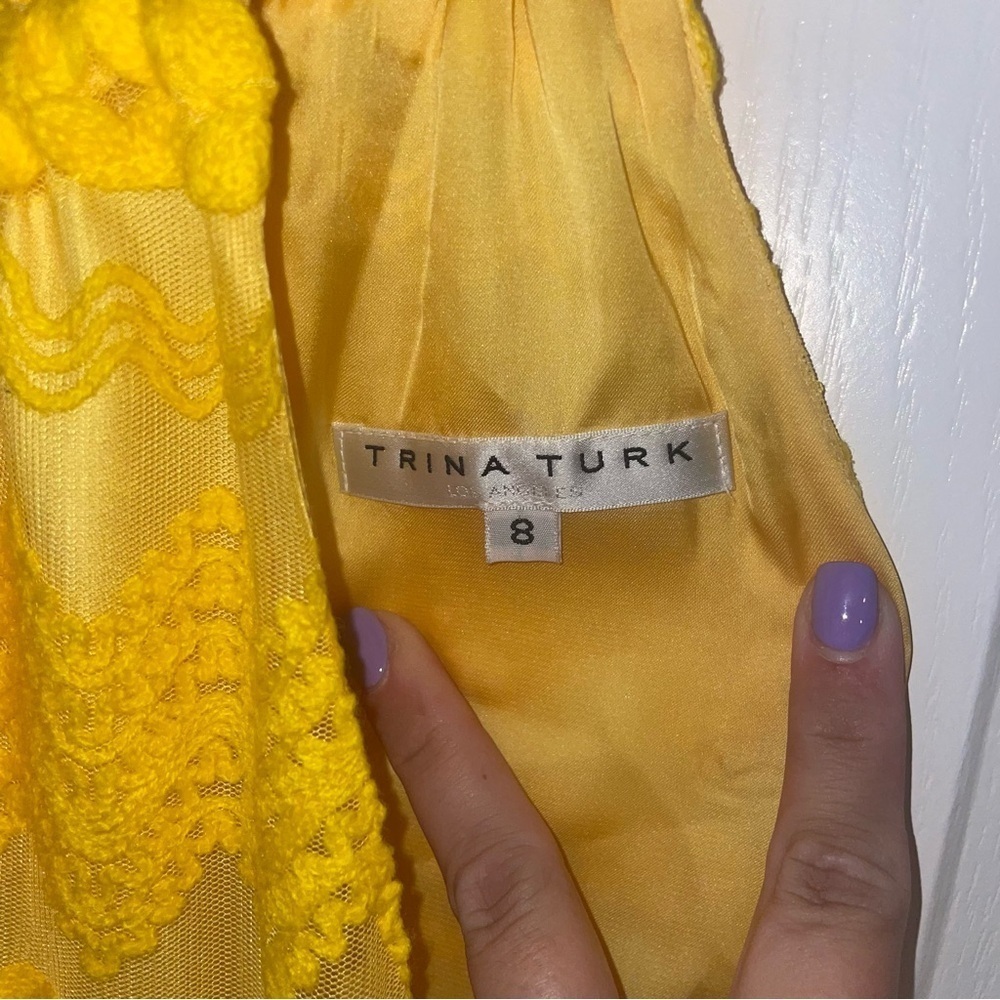 Trina Turk Textured Yellow Halter Dress Size 8‎ - Picture 3 of 4